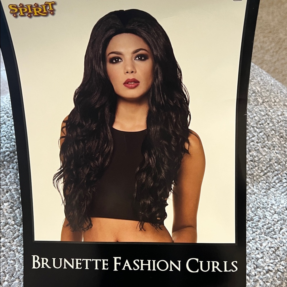 Spirit Dark Brown Glamour Wig